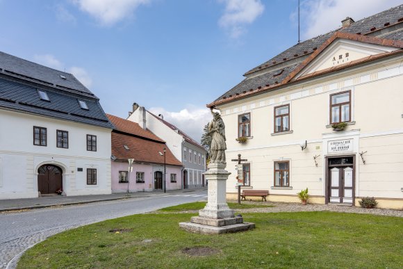 Výstava nejznámějších malířů Vysočiny - hlavní náhled