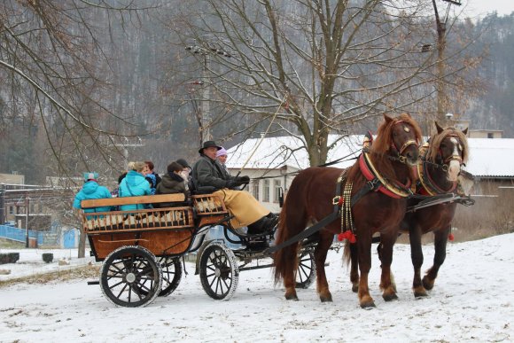 Adventní trhy pod Pernštejnem - hlavní náhled