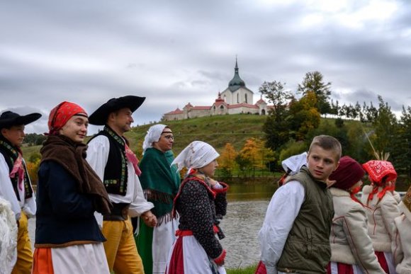 Lidová krojová pouť na Zelenou horu - hlavní náhled