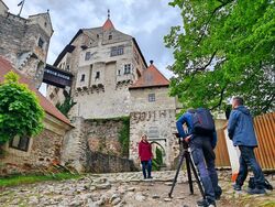 Toulavá kamera naučné stezky na hrad Pernštejn