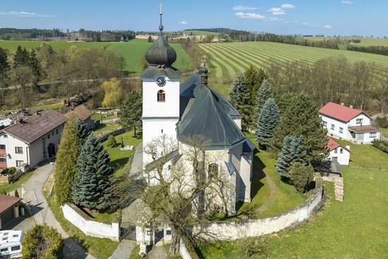 Kostel sv Mikuláše u kostnice v Nížkově